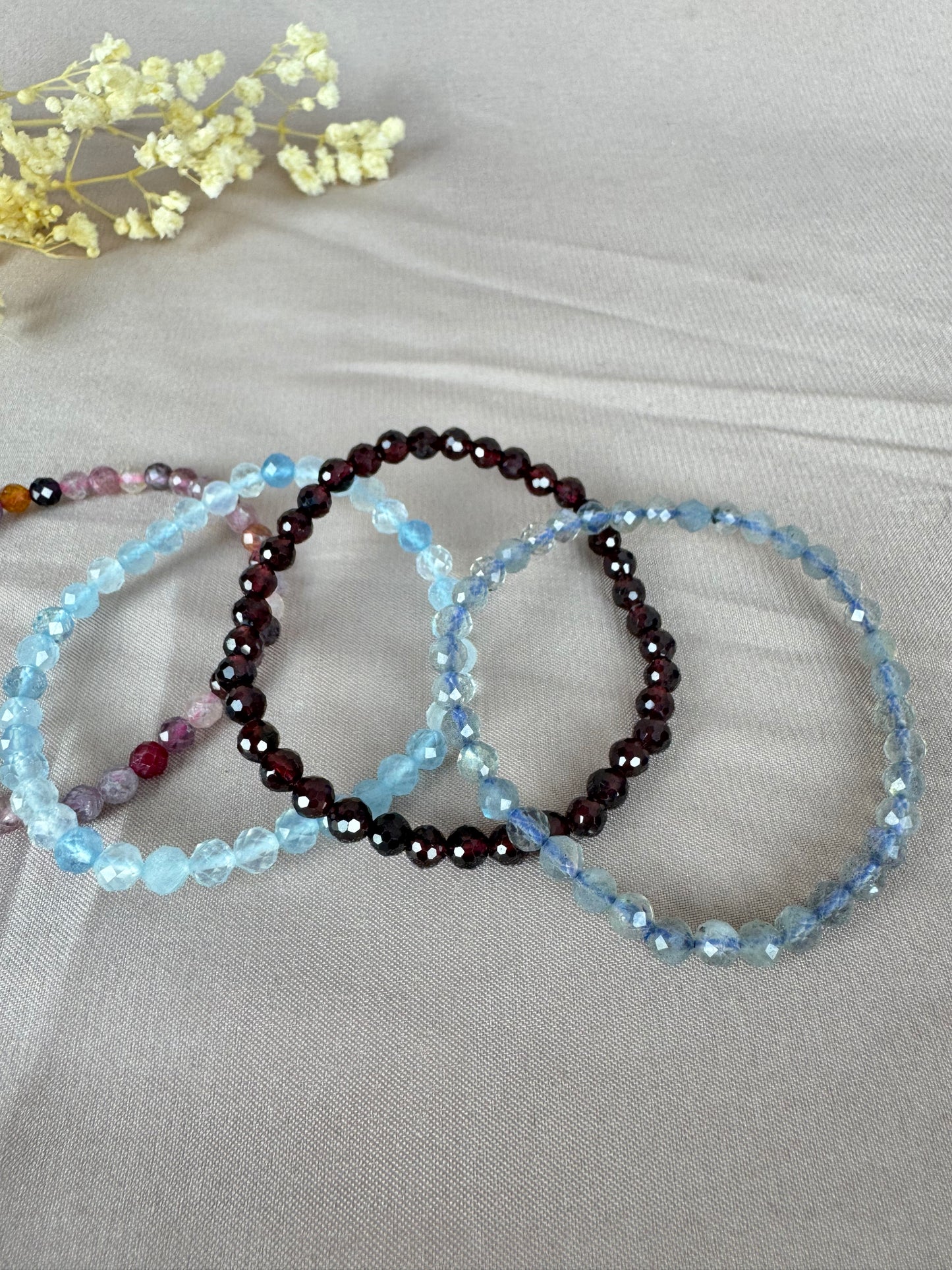 Armbanden Facet geslepen 4mm KLEIN