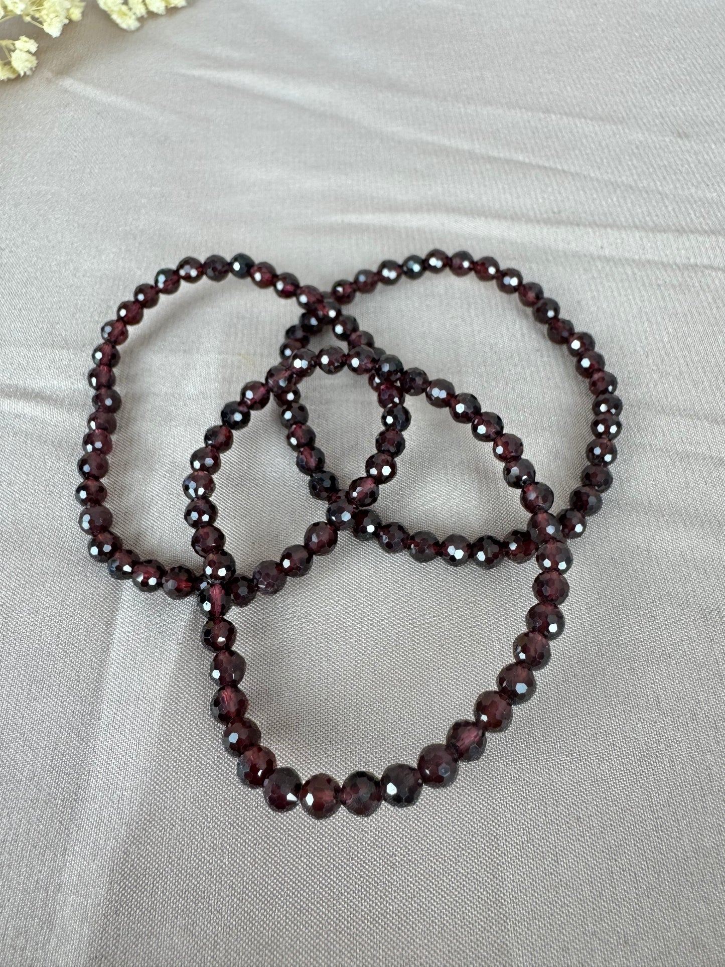 Armbanden Facet geslepen 4mm KLEIN