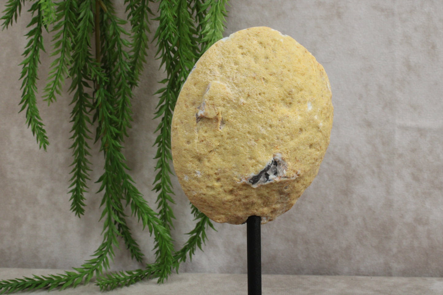 Agaat op standaard #0884