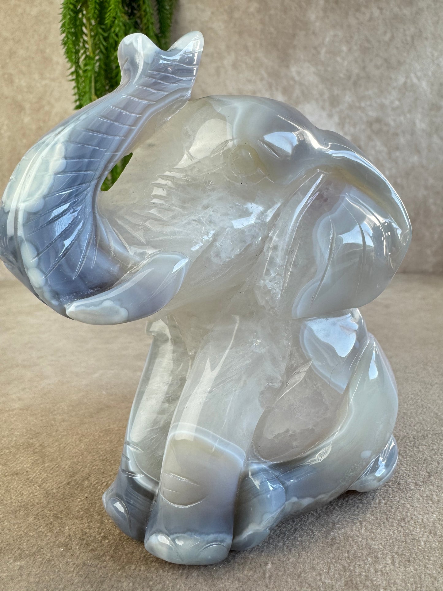 Agaat olifant met amethist