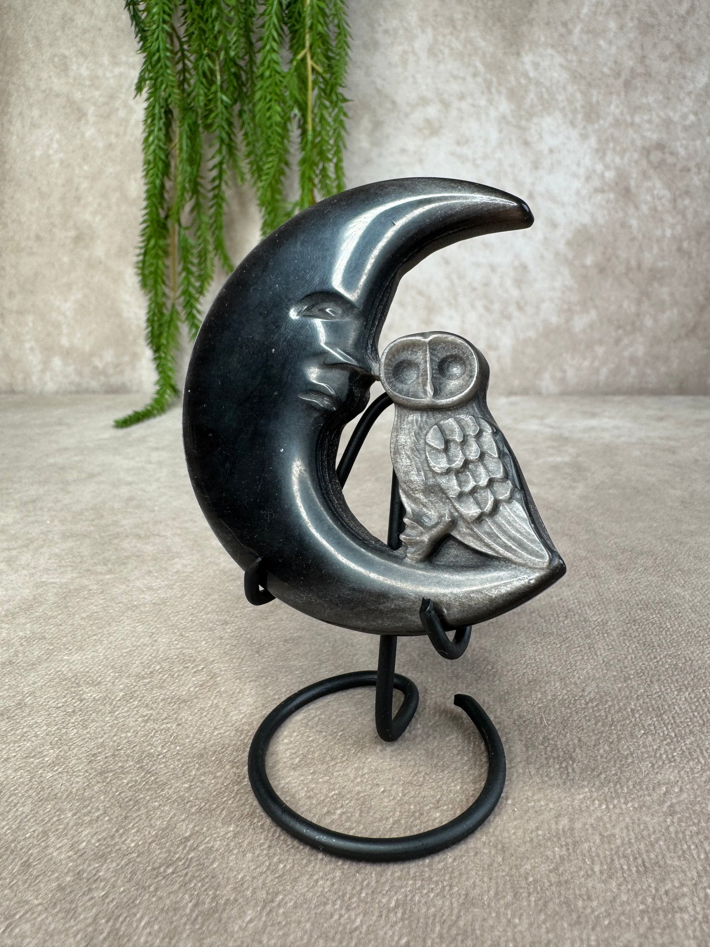 Maan met uil Zilver obsidiaan