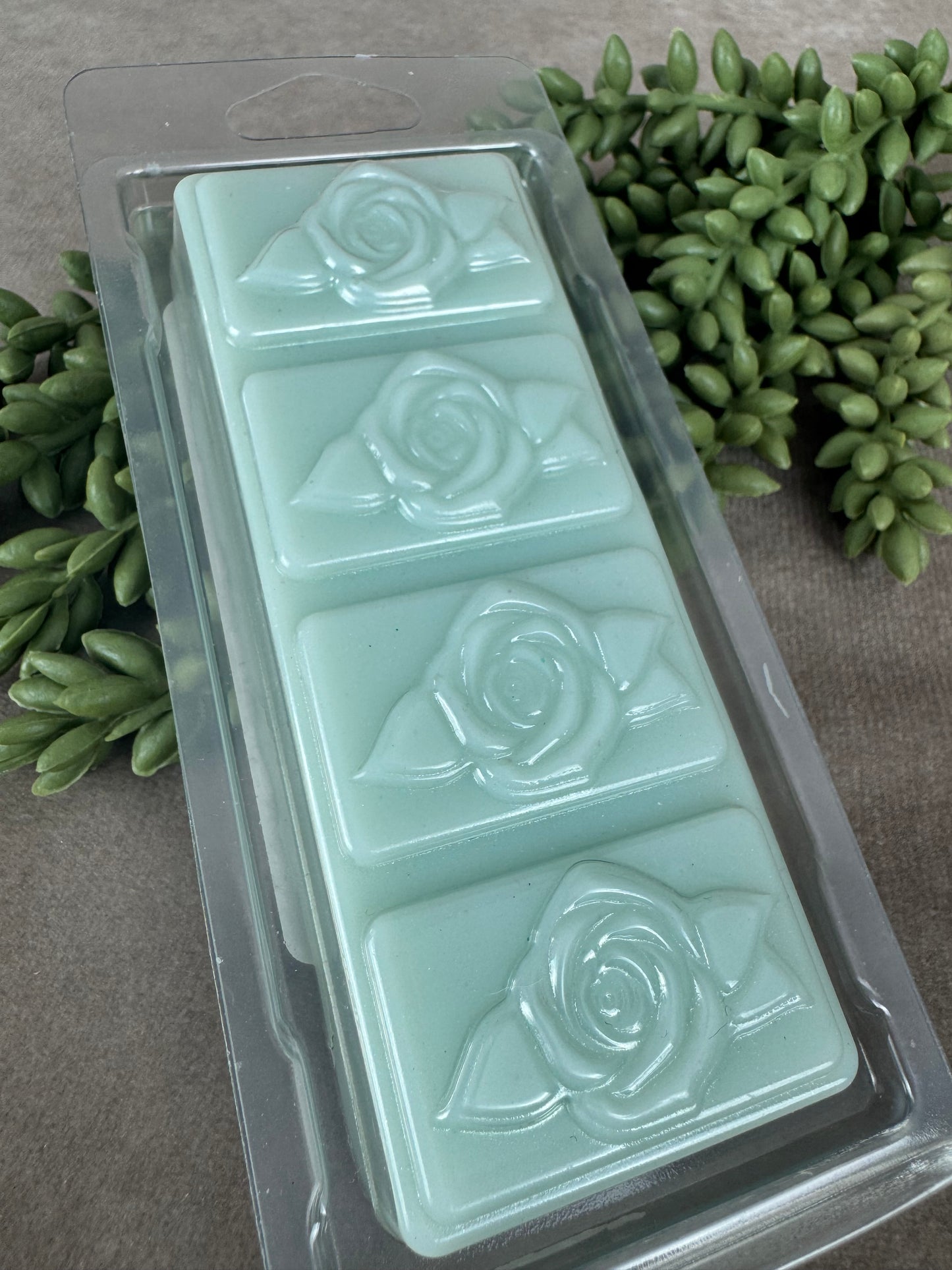 Waxmelts Doves