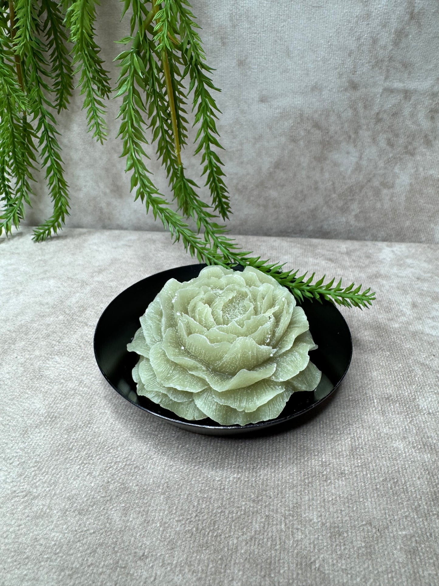 Zwart ijzeren schaaltje