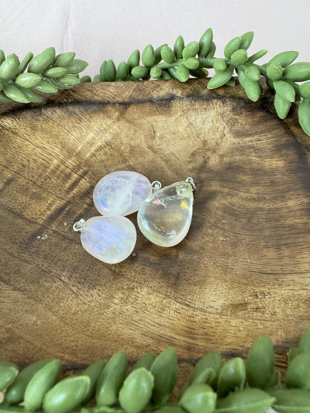 Hanger Angel Aura