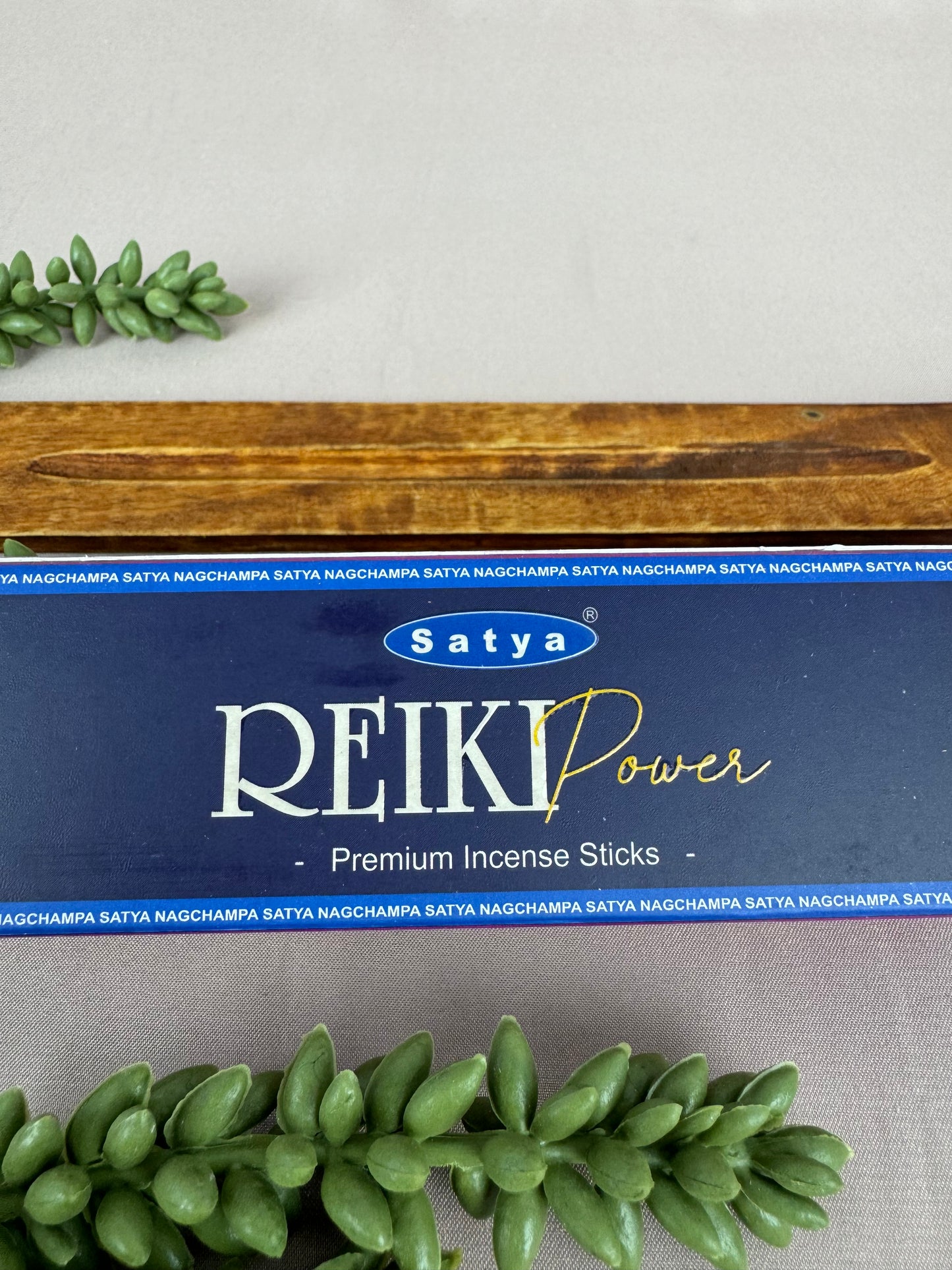 Wierook Reiki power satya