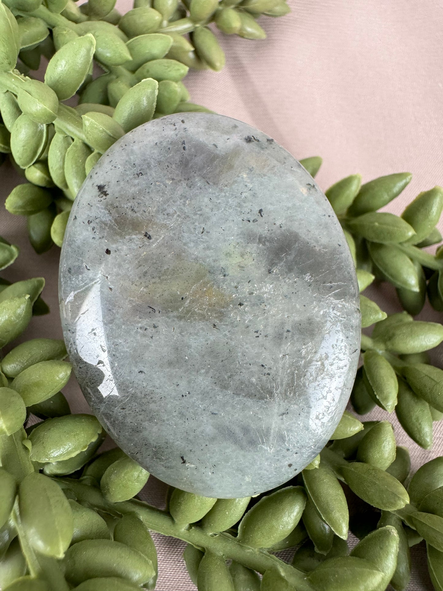 Worry stone Labradoriet