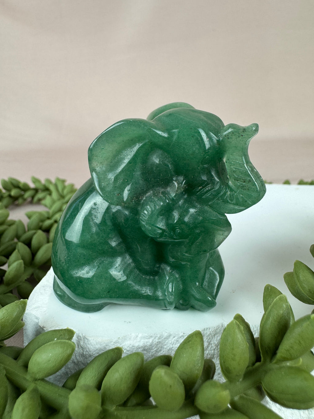Olifant met baby aventurijn