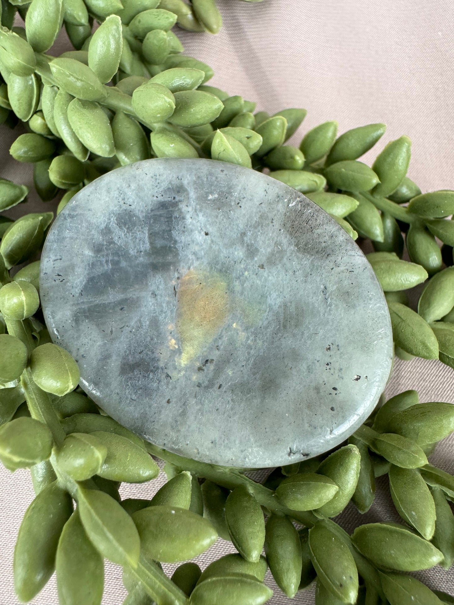 Worry stone Labradoriet