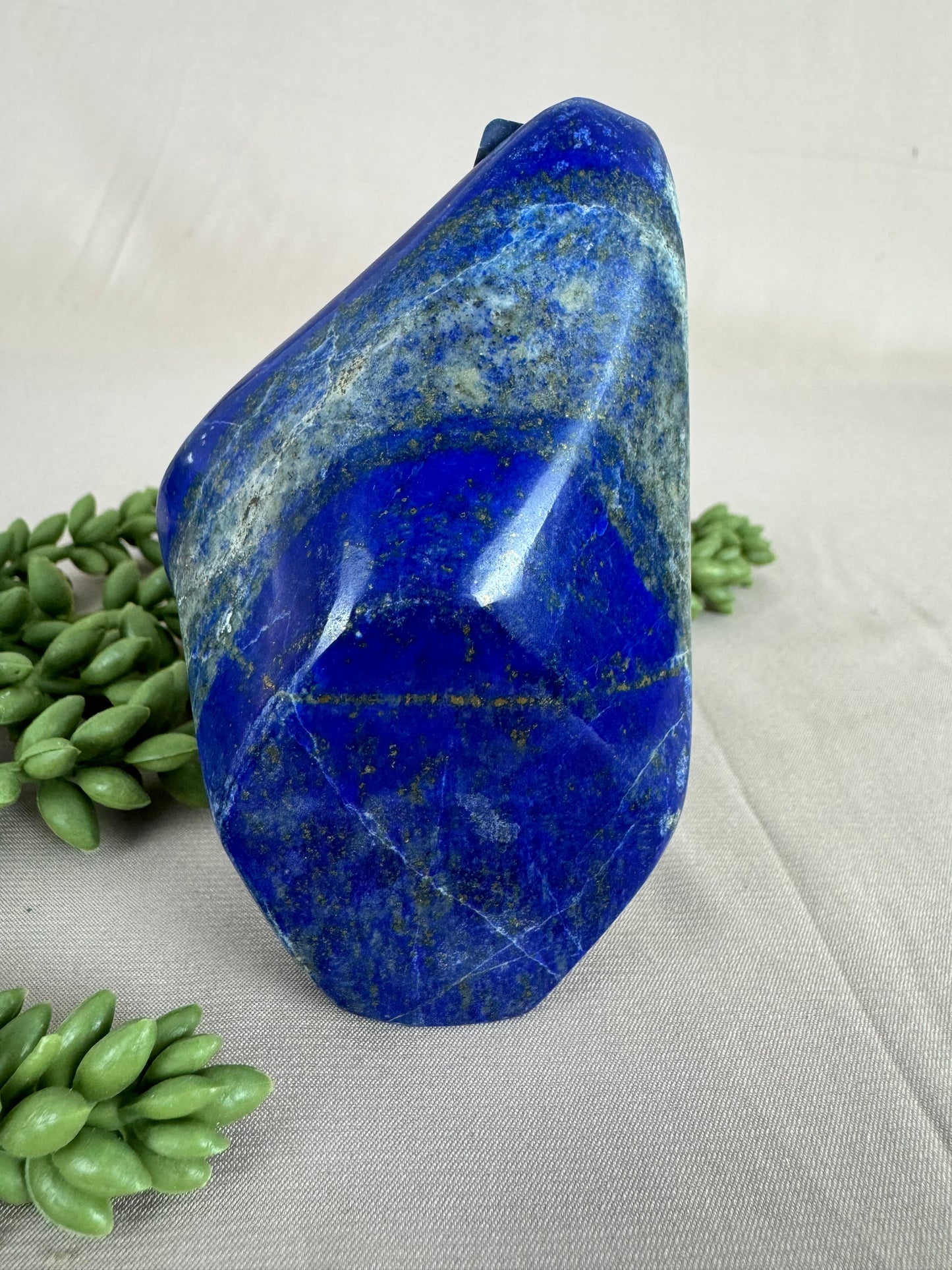 Sculptuur lapis lazuli #0261