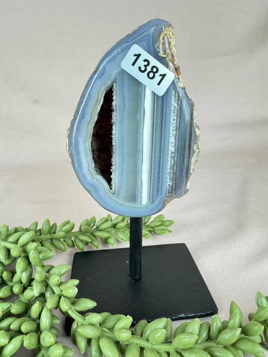 Agaat op standaard #1381