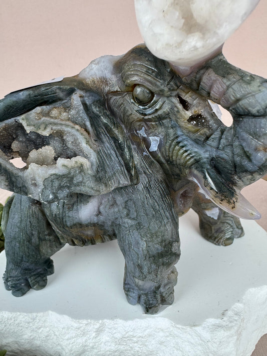 Mos agaat olifant #1341