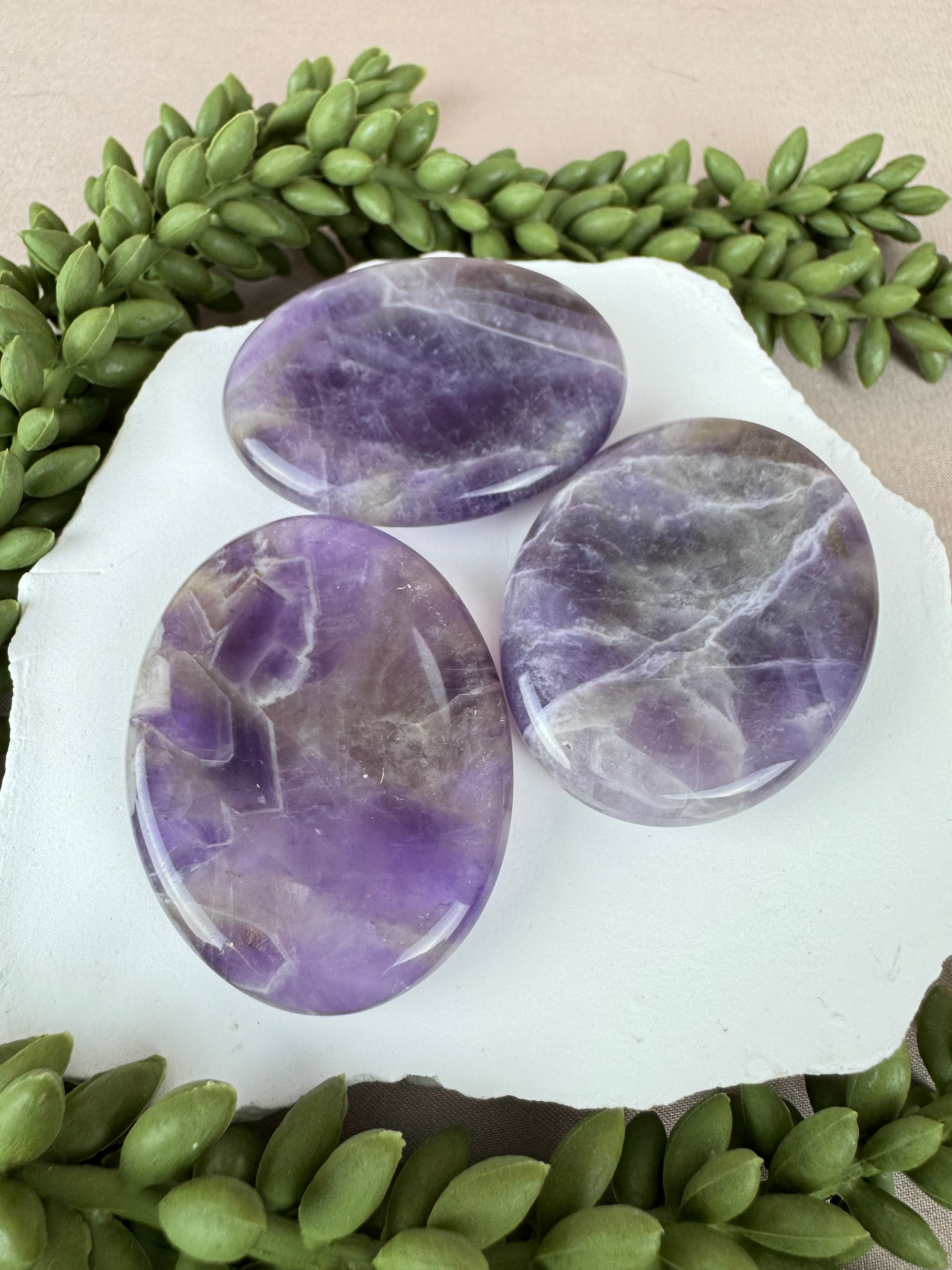 worry stone amethist