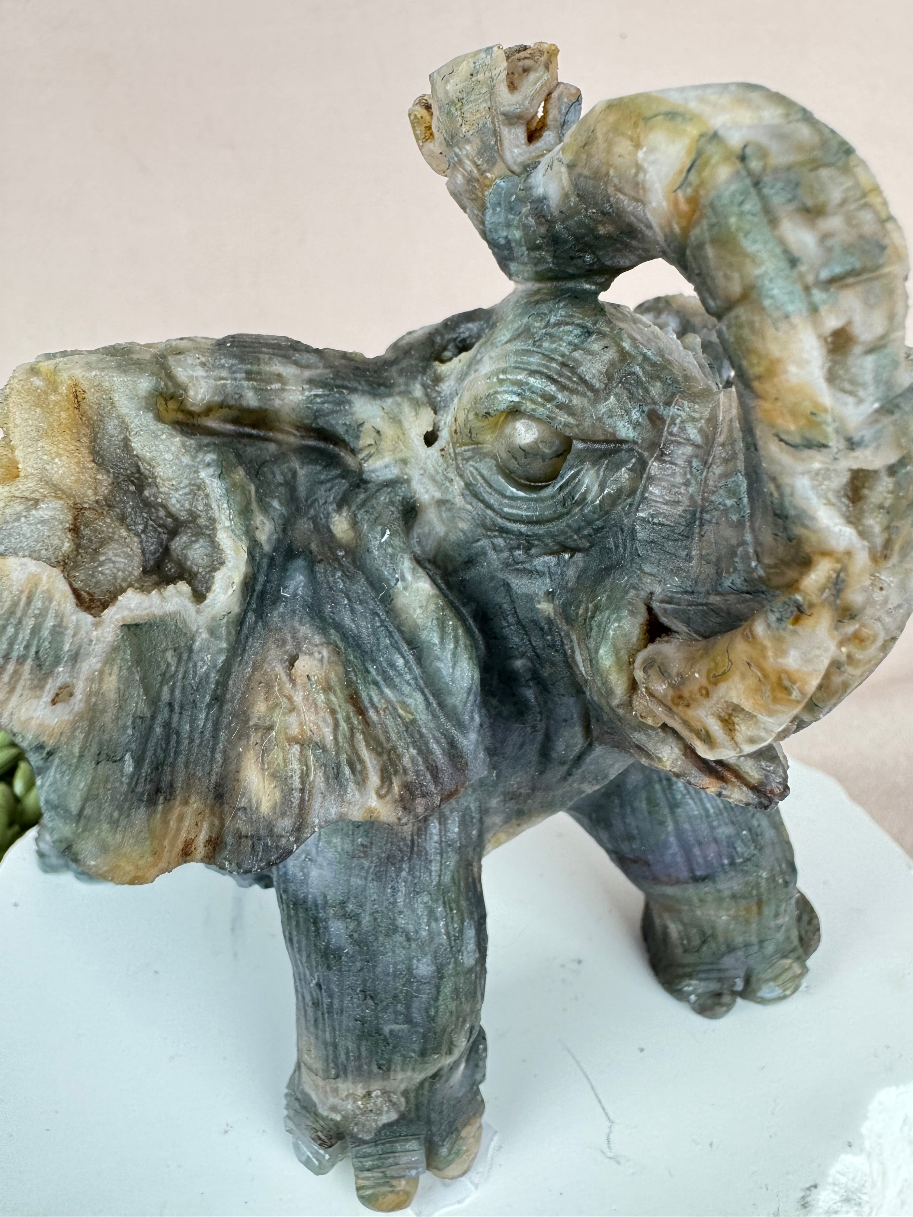 Mos agaat olifant #1352