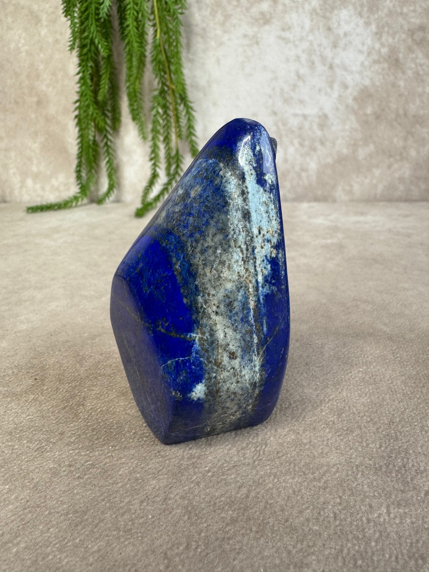 Sculptuur lapis lazuli #0261