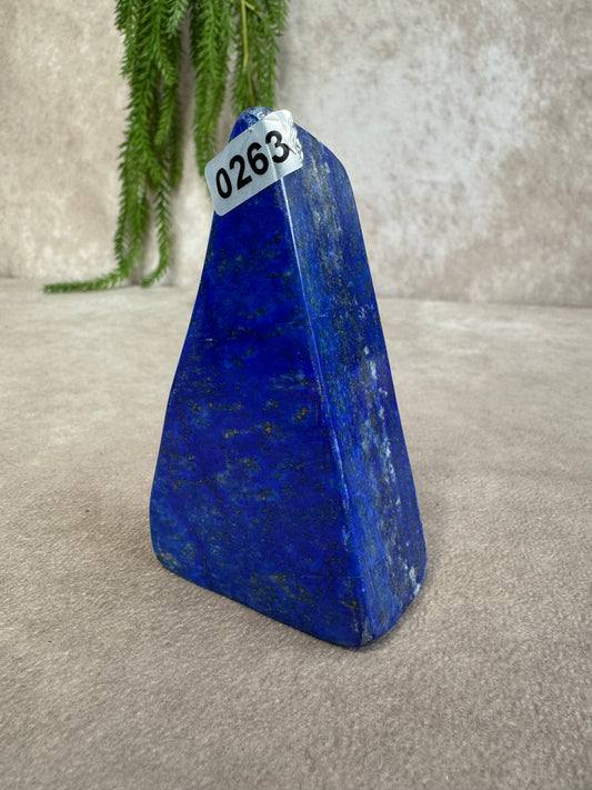 Sculptuur lapis lazuli #0263