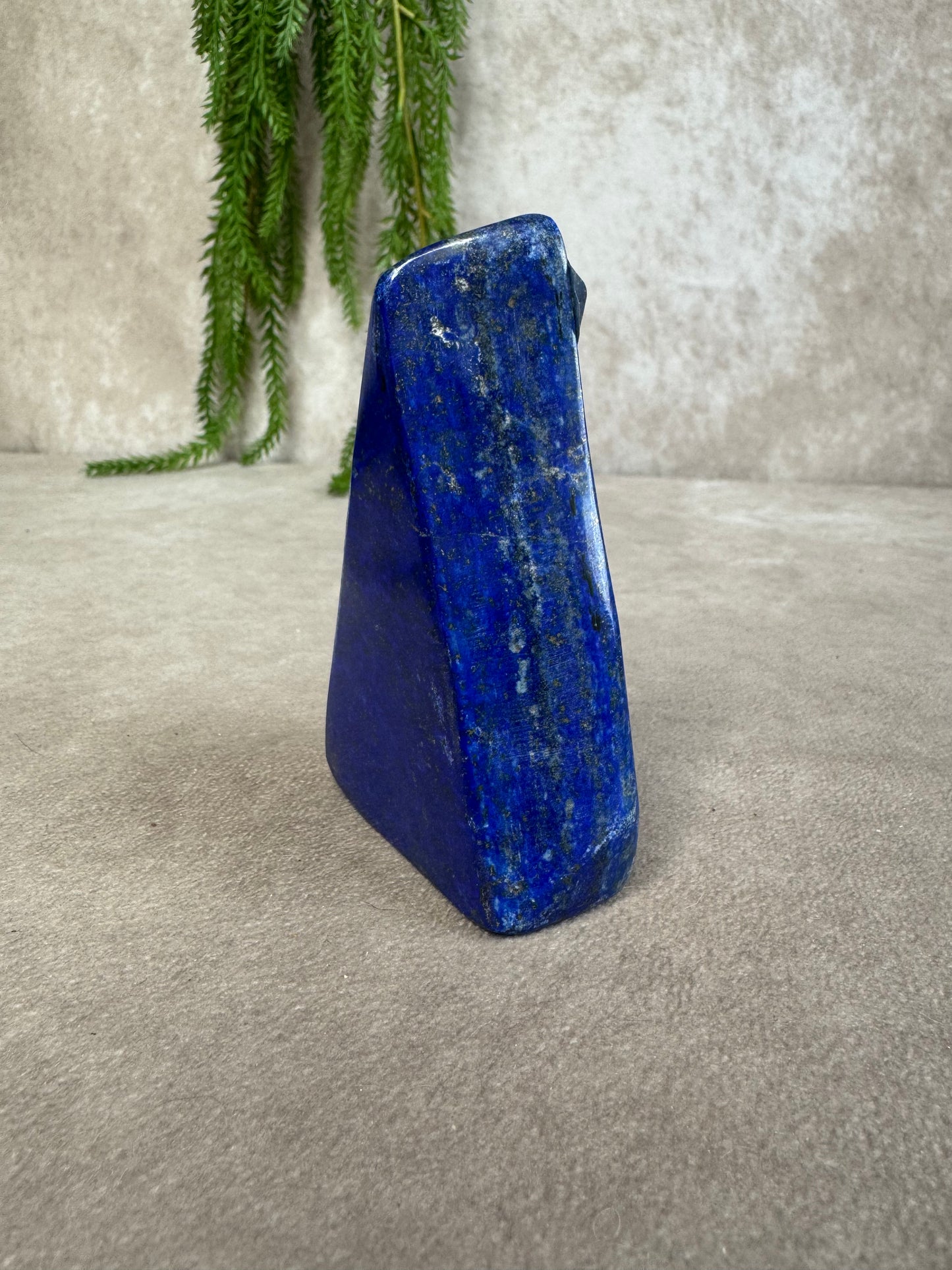 Sculptuur lapis lazuli #0263