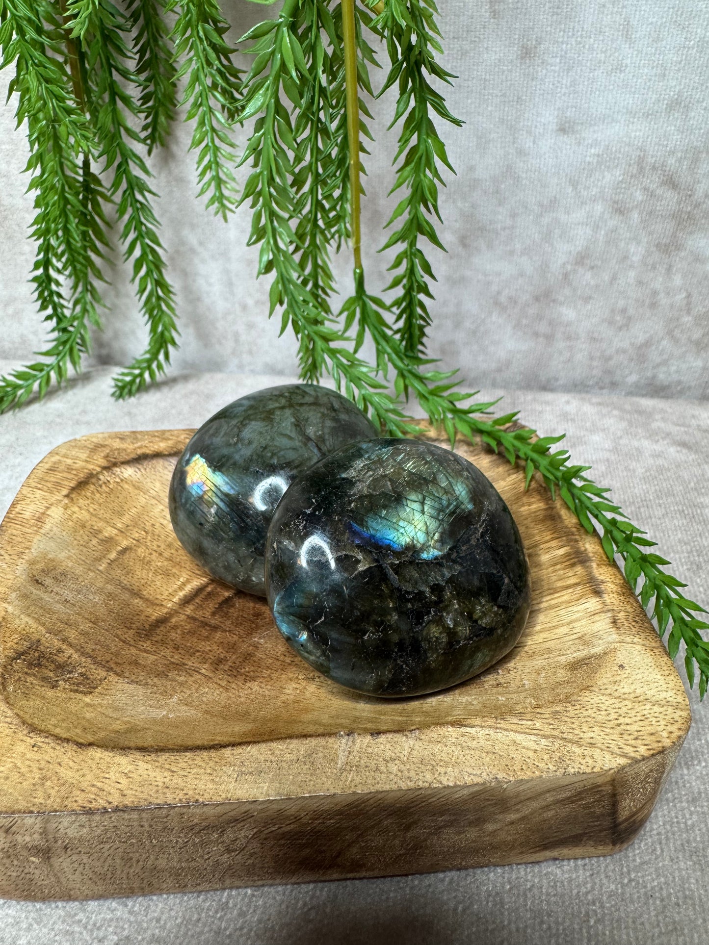 Handsteen Labradoriet