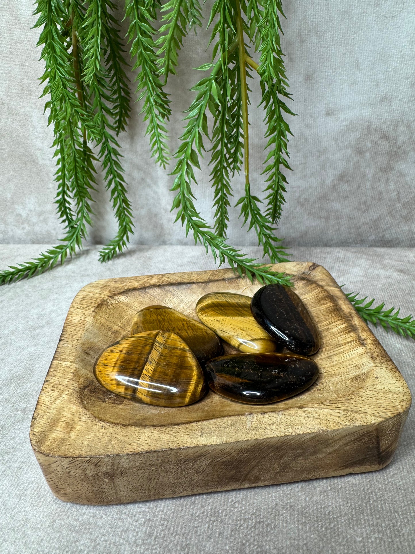 Plattesteen Tijgeroog