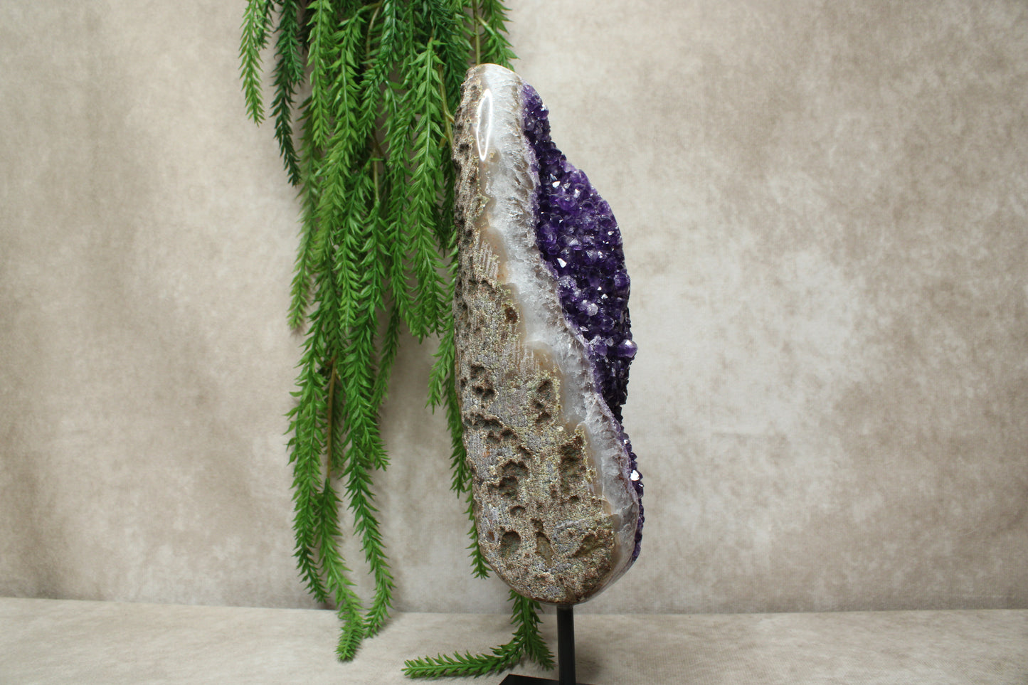 Amethist op standaard #0861