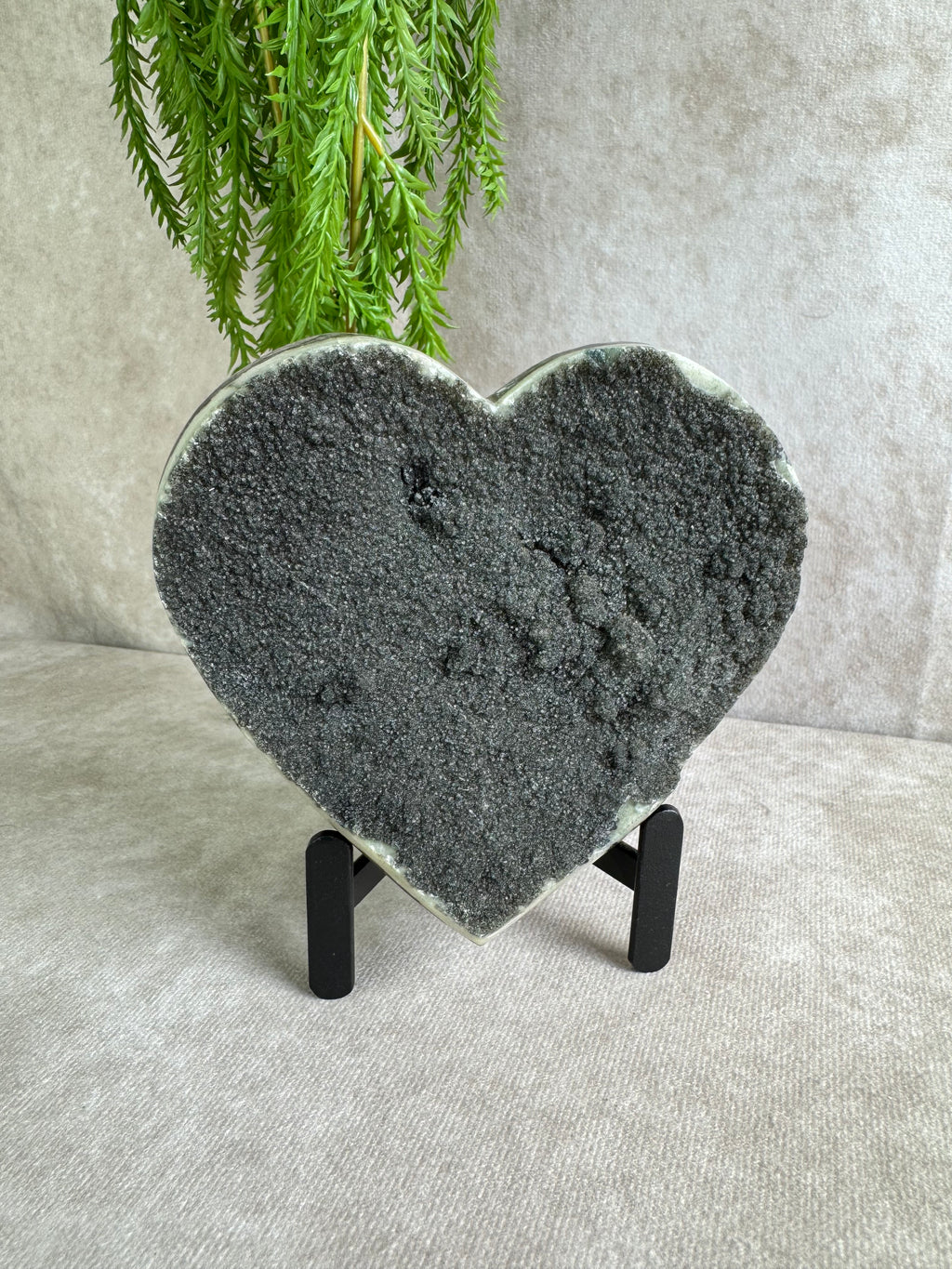 Black amethist hart #1511