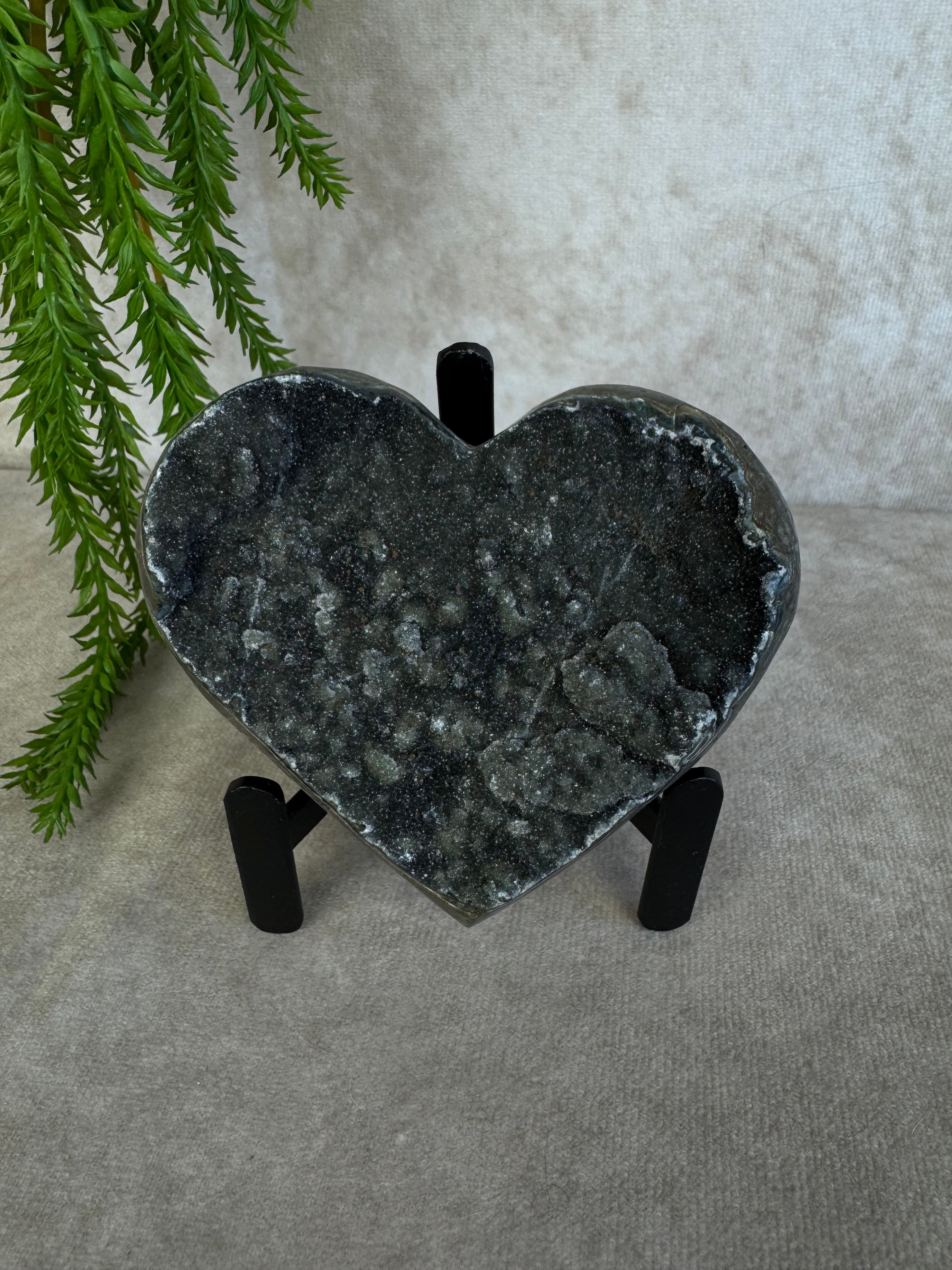 Black amethist hart #1512