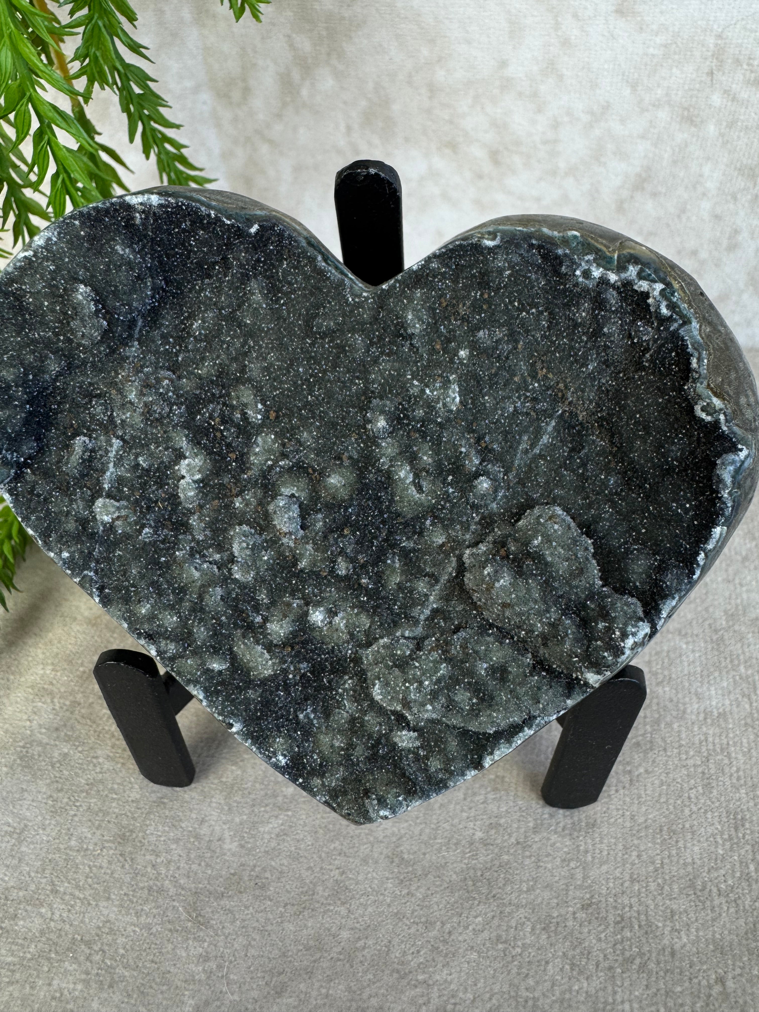 Black amethist hart #1512