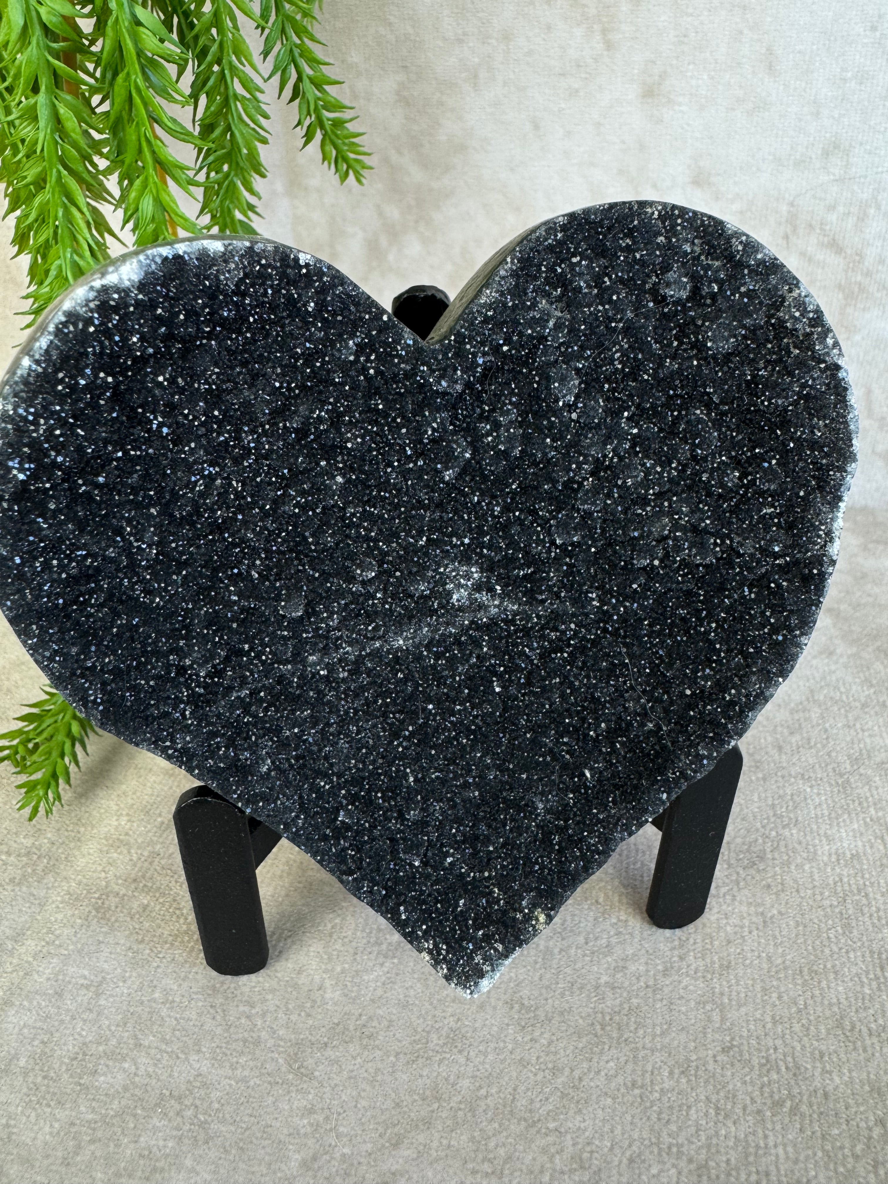 Black amethist hart #1516