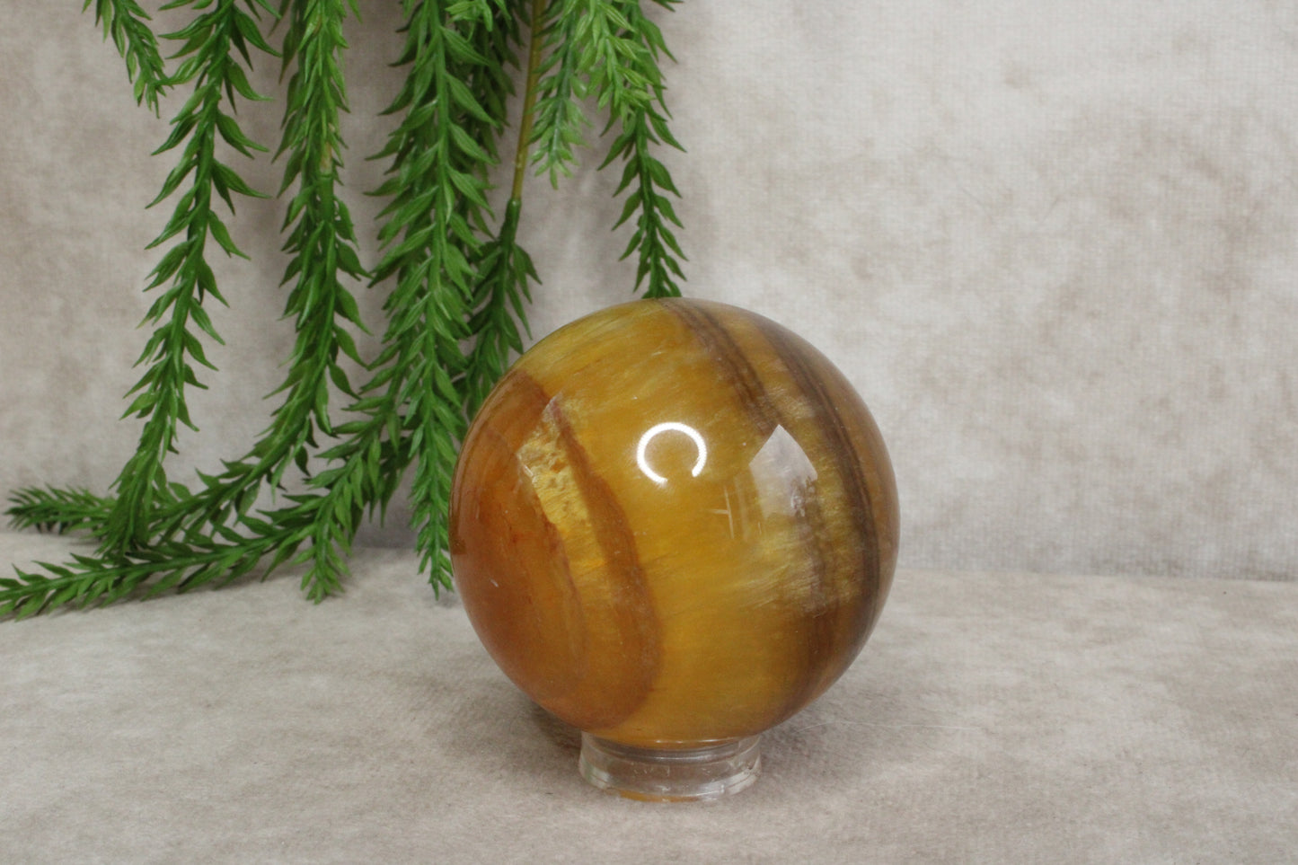 Gele fluoriet bol #1473