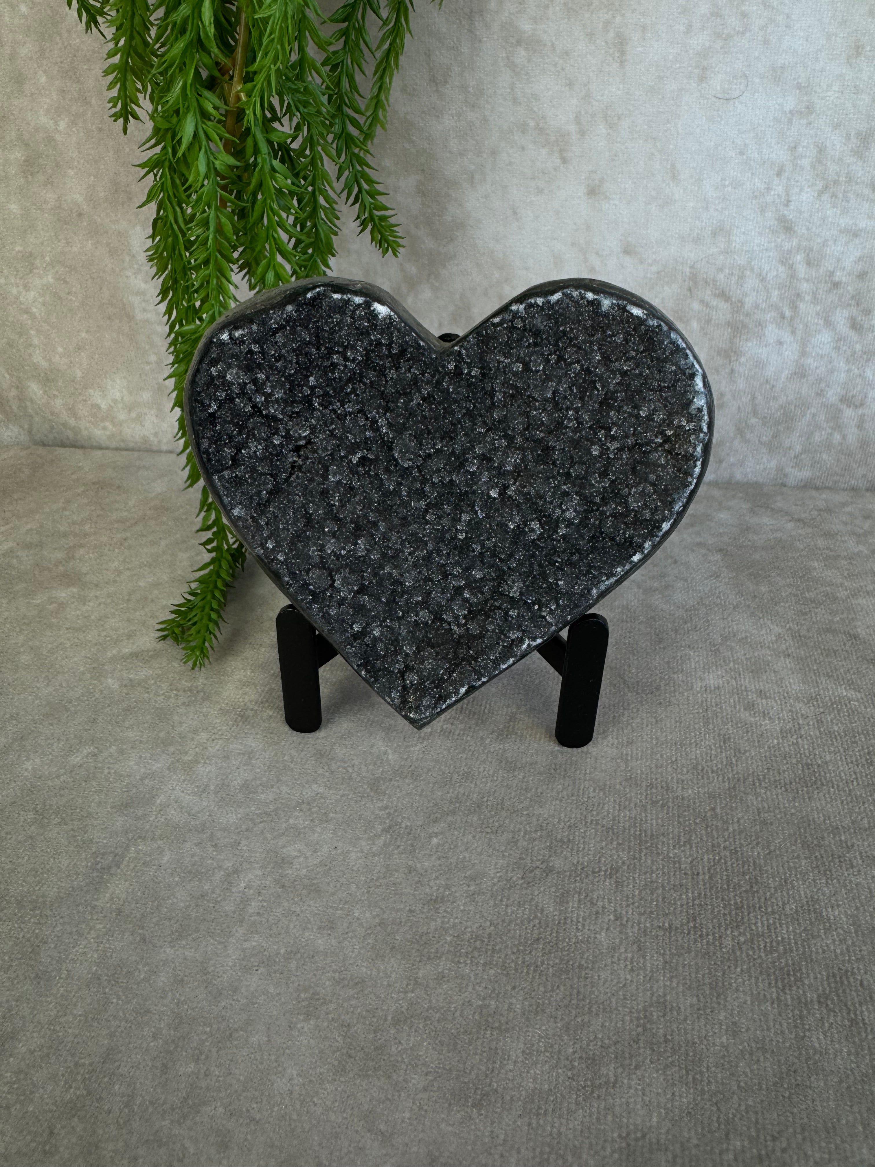 Black amethist hart #1513