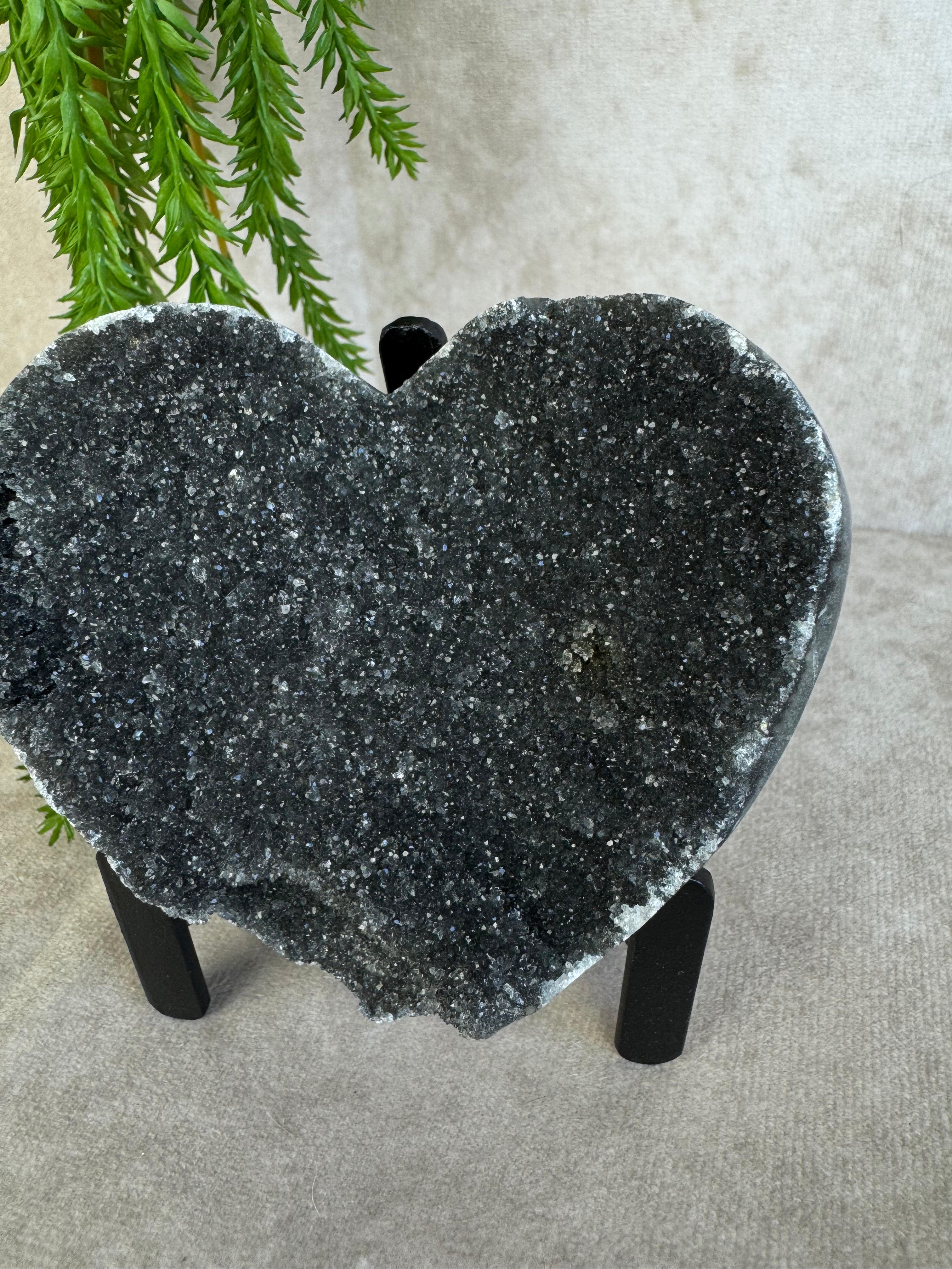 Black amethist hart #1521