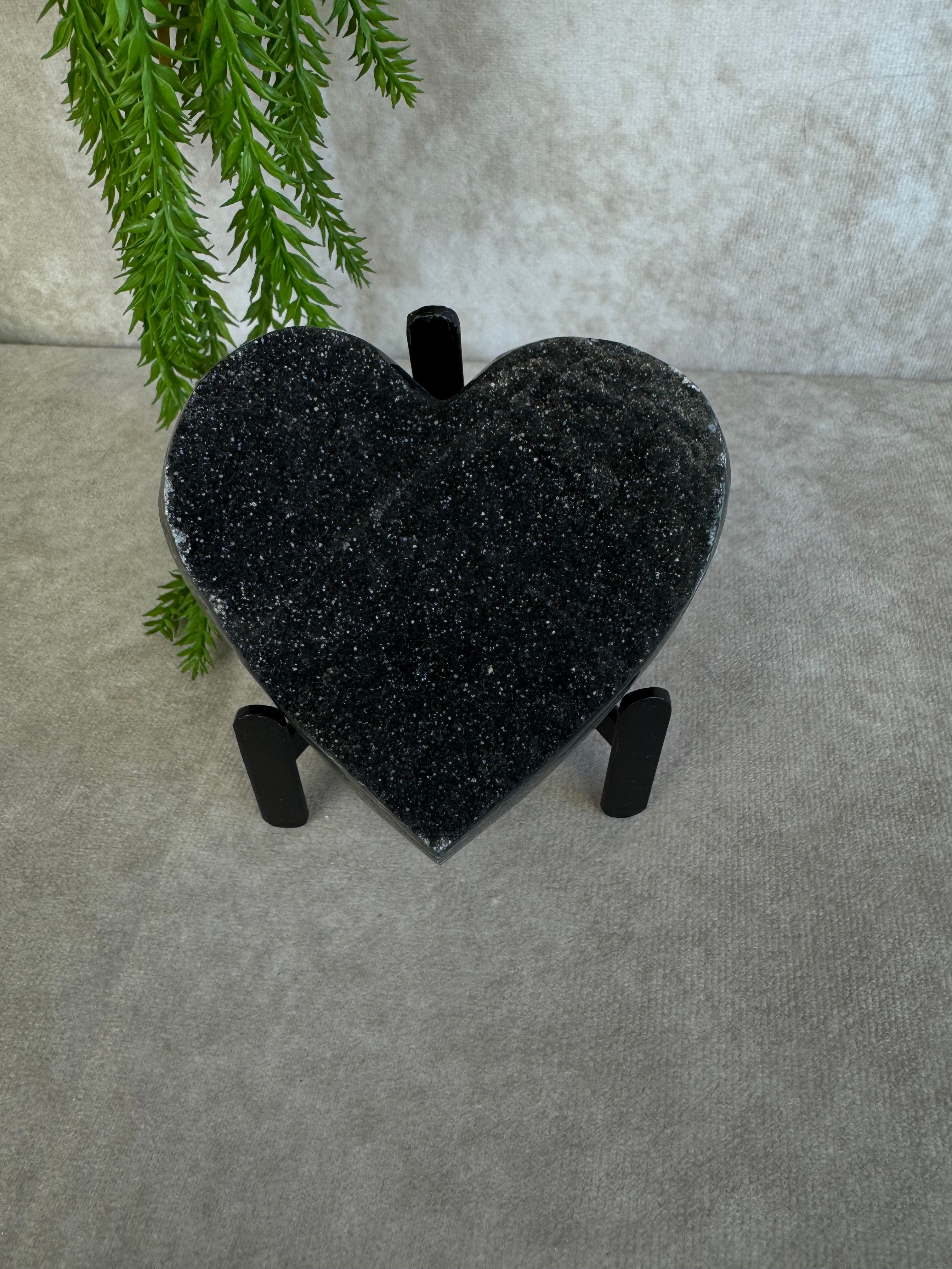 Black amethist hart #1514