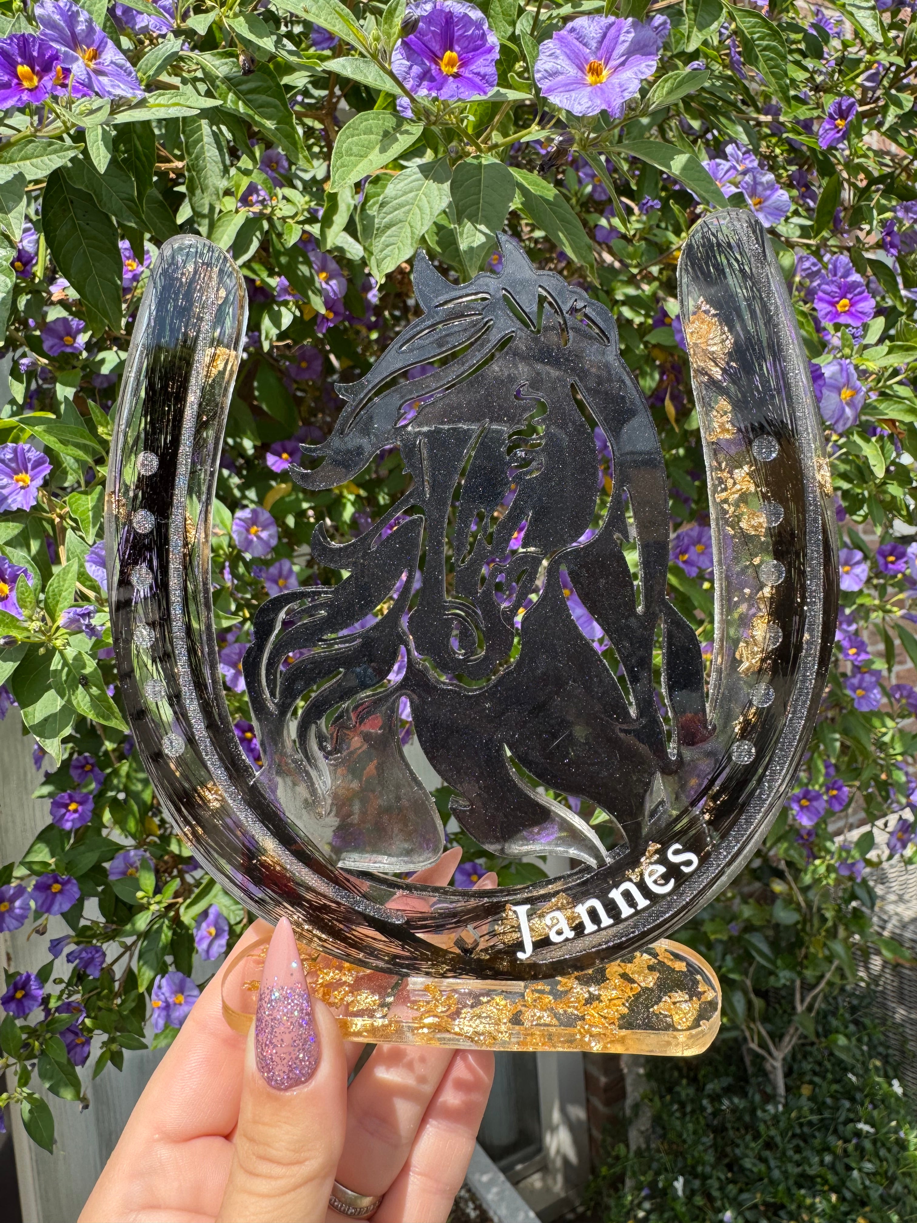 Epoxy hoefijzer met paarden hoofd