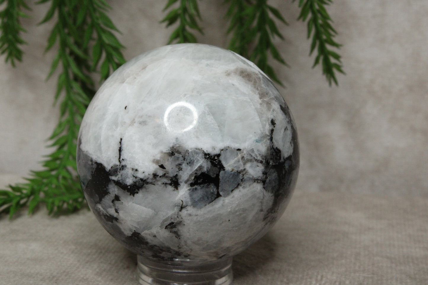 Regenboog maansteen bol #1081