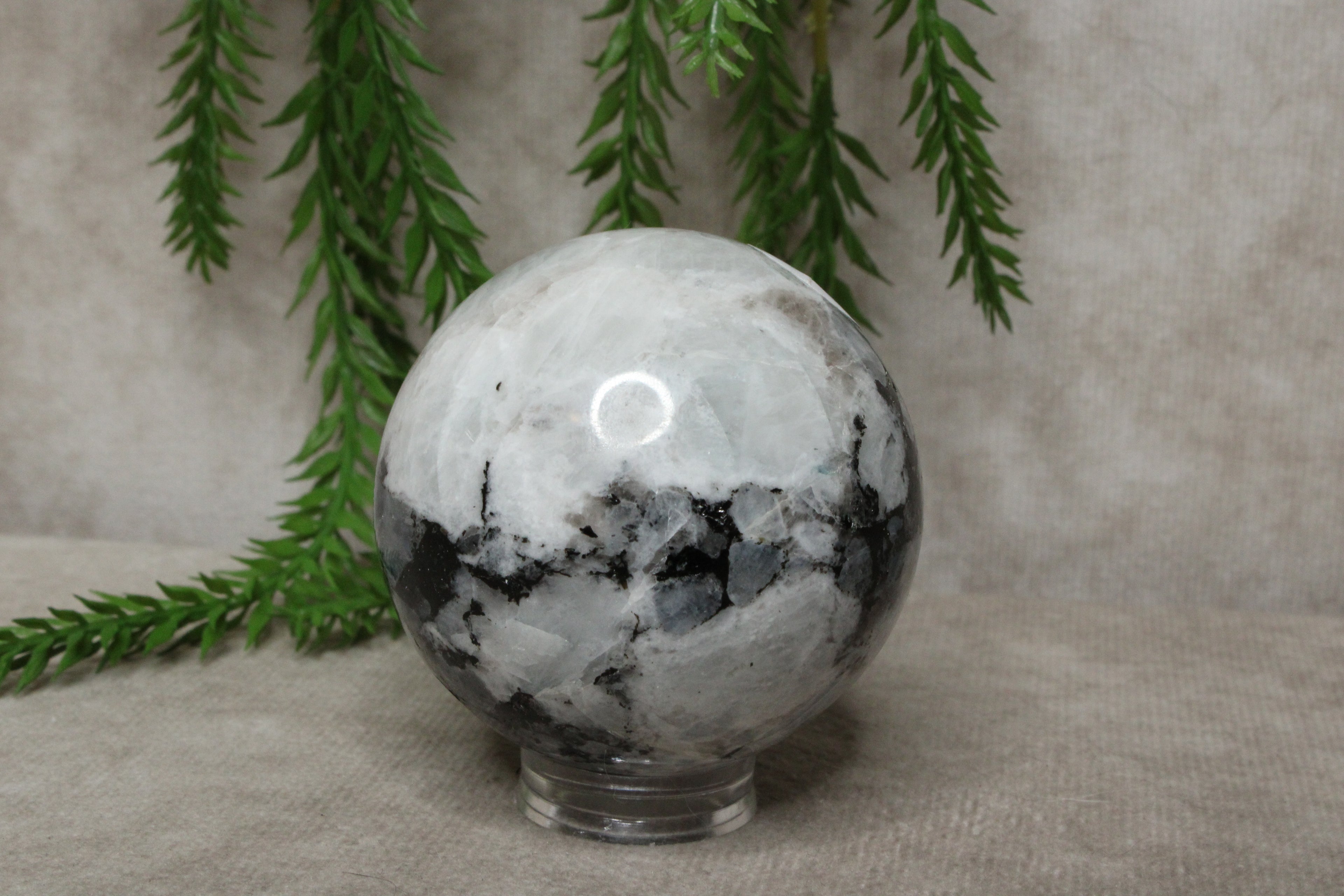 Regenboog maansteen bol #1081