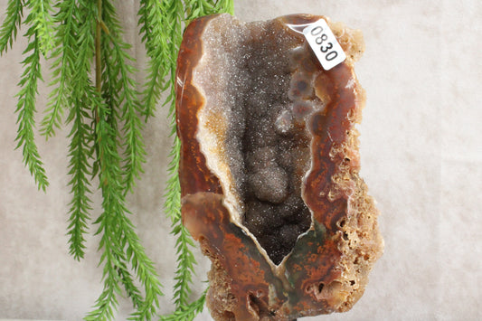 Agaat op standaard #0830