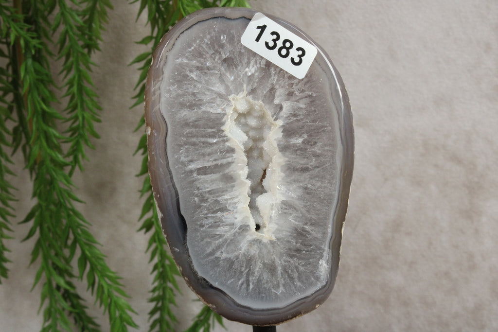 Agaat op standaard #1383