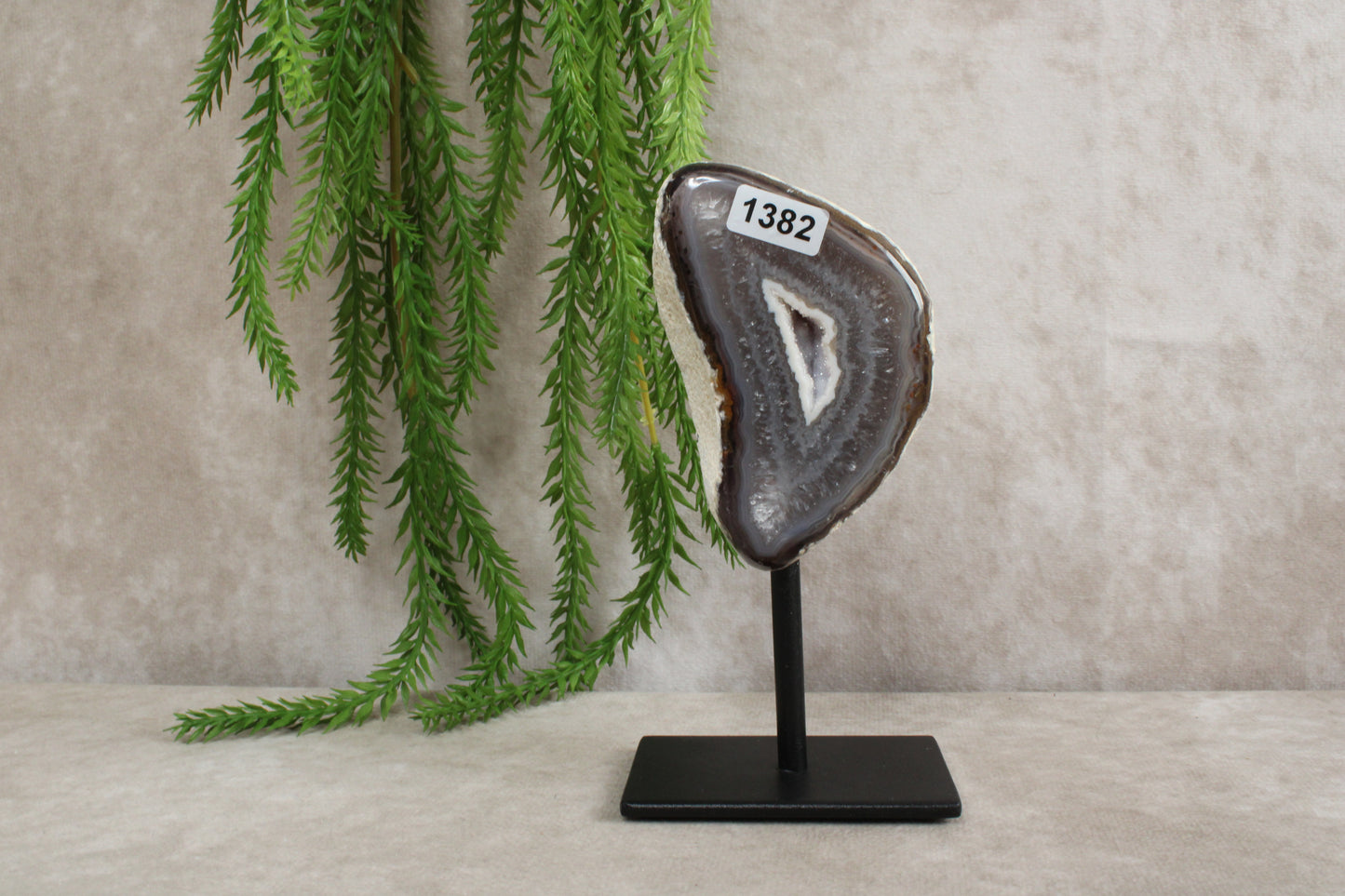 Agaat op standaard #1382