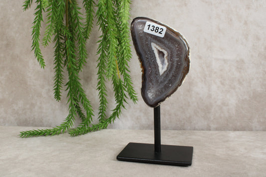 Agaat op standaard #1382