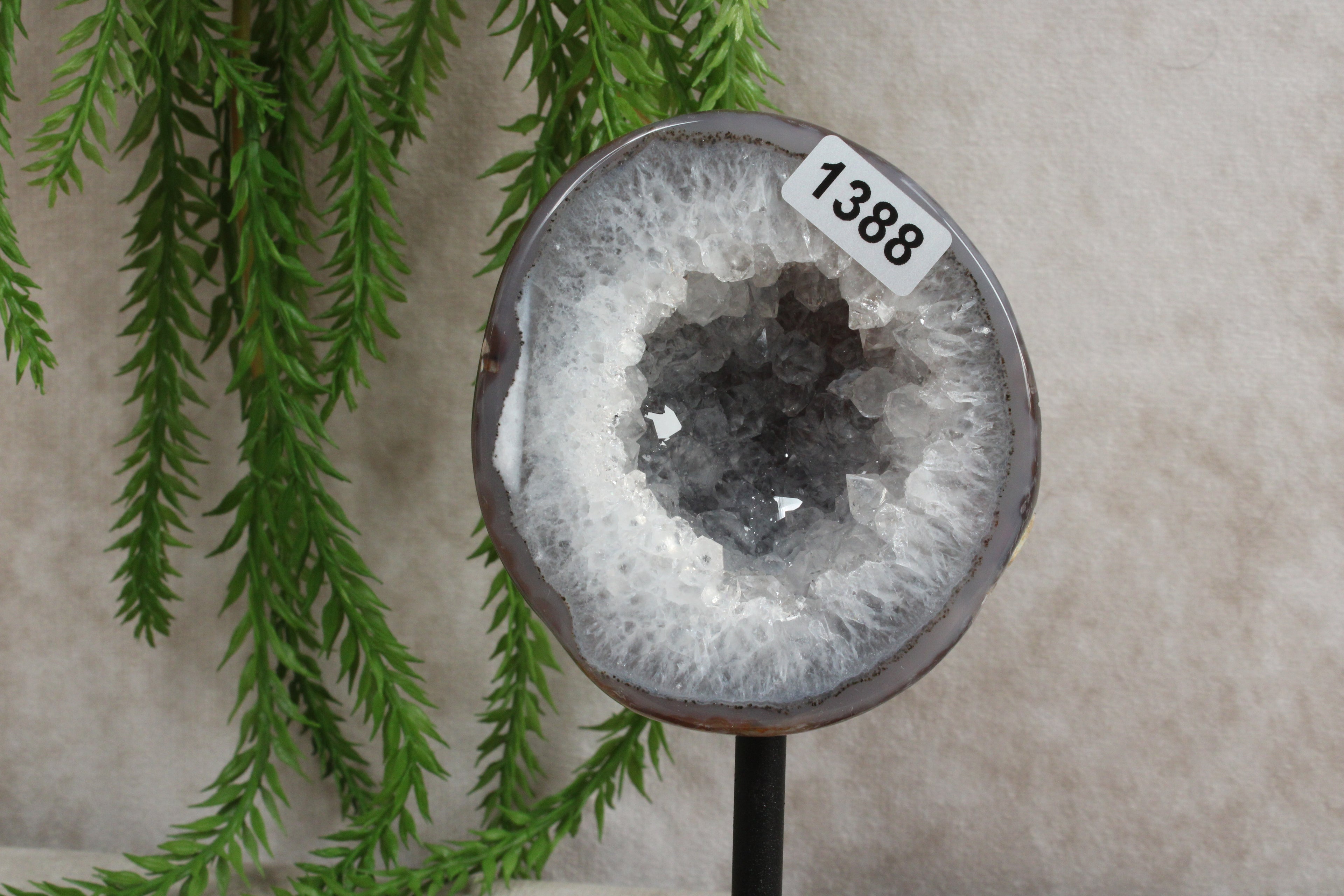 Agaat op standaard #1388