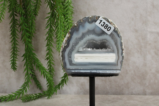 Agaat op standaard #1380