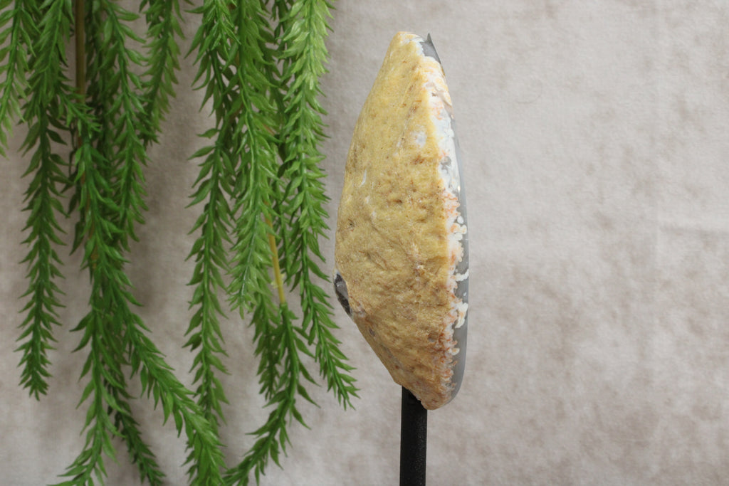 Agaat op standaard #0884