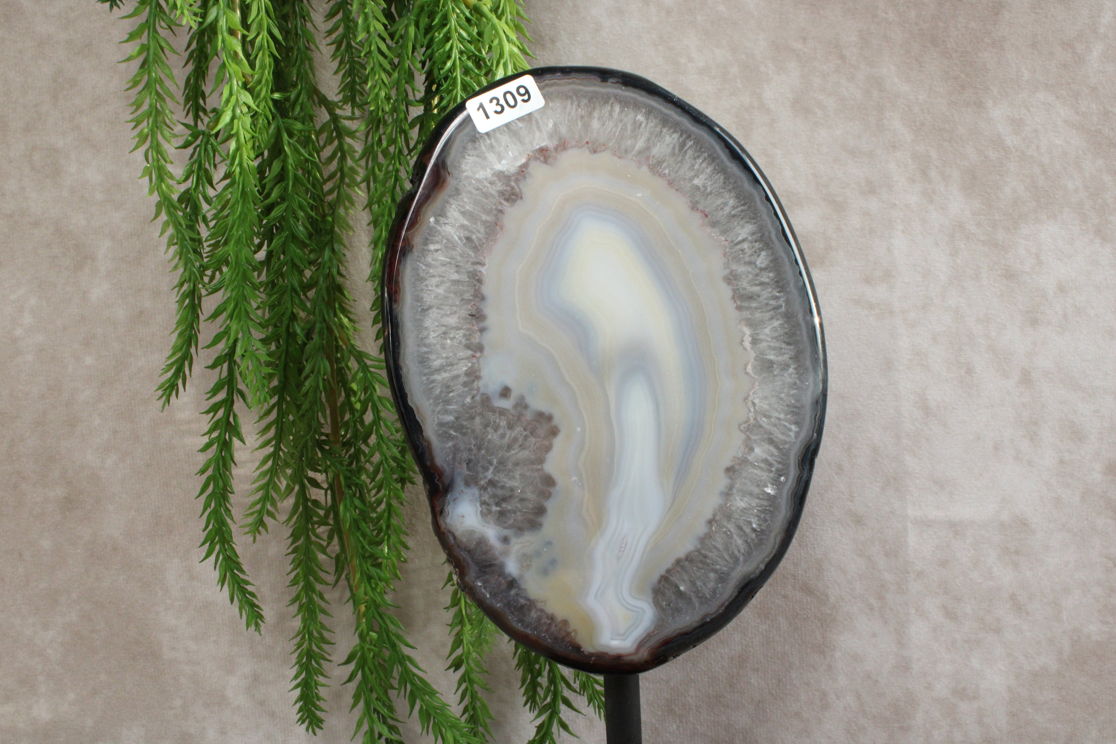 Agaat op standaard #1309