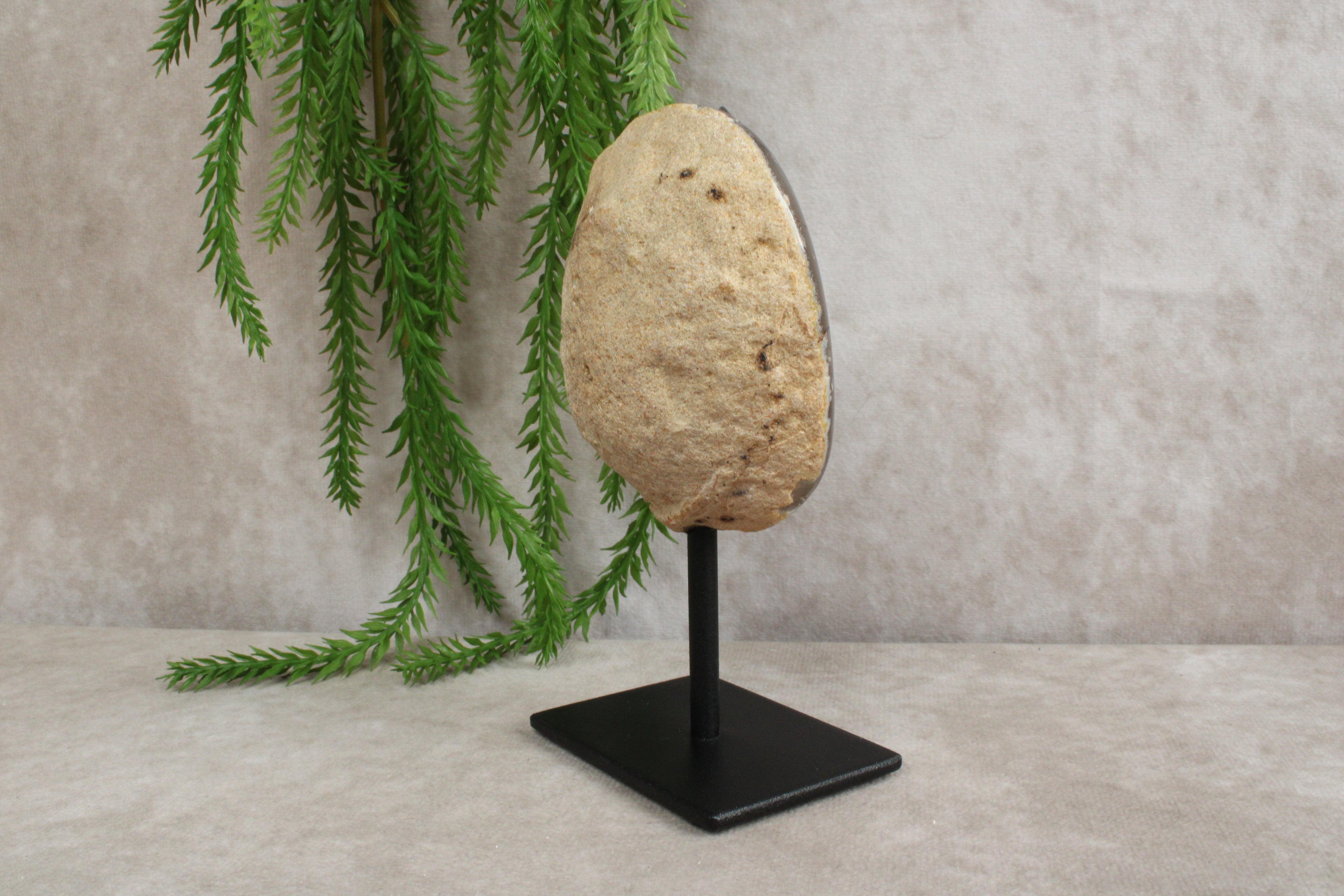 Agaat op standaard #0888