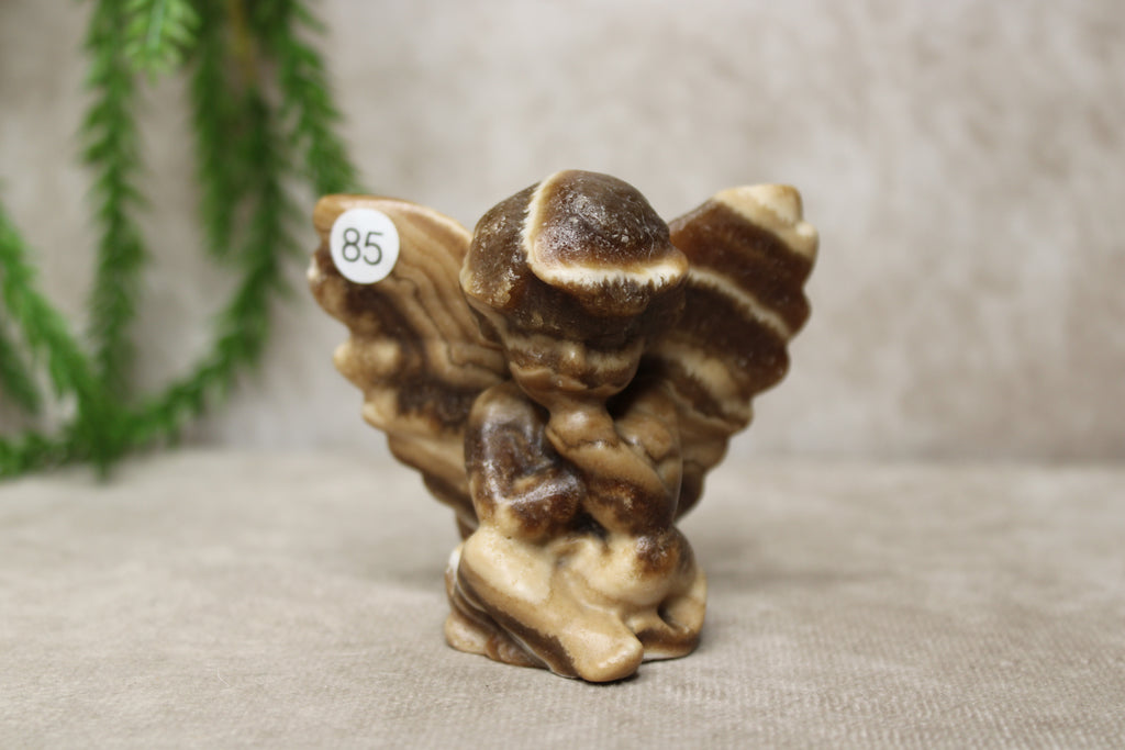 Engel calciet