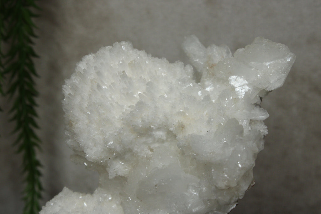 Witte aragoniet cluster #1048