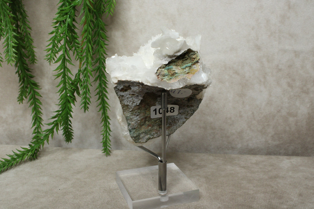 Witte aragoniet cluster #1048