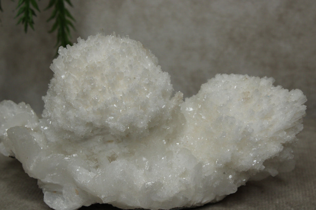 Witte aragoniet cluster #1048