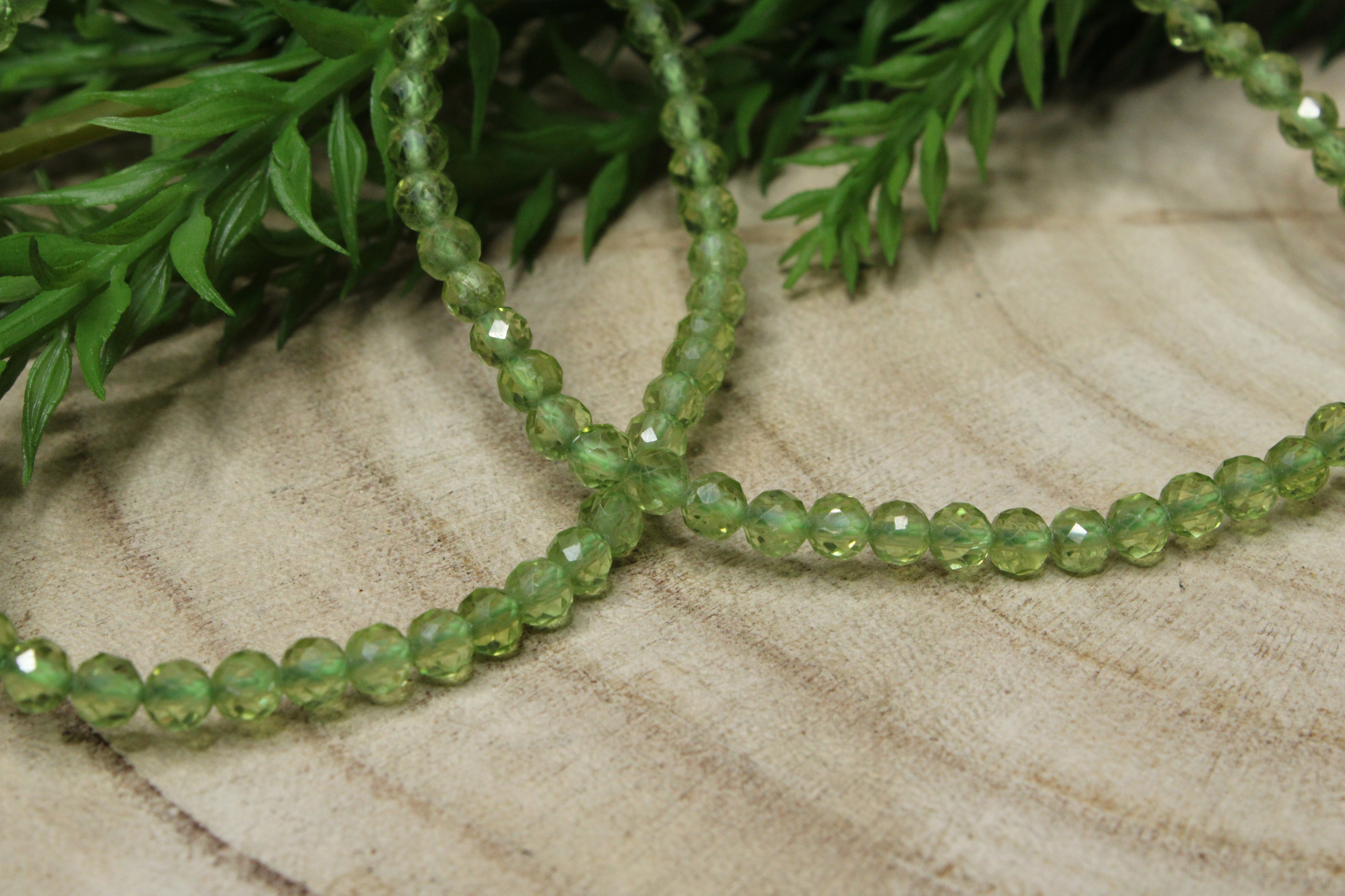 Peridoot facet geslepen armband 4mm