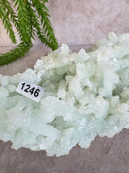 Prehniet cluster #1246