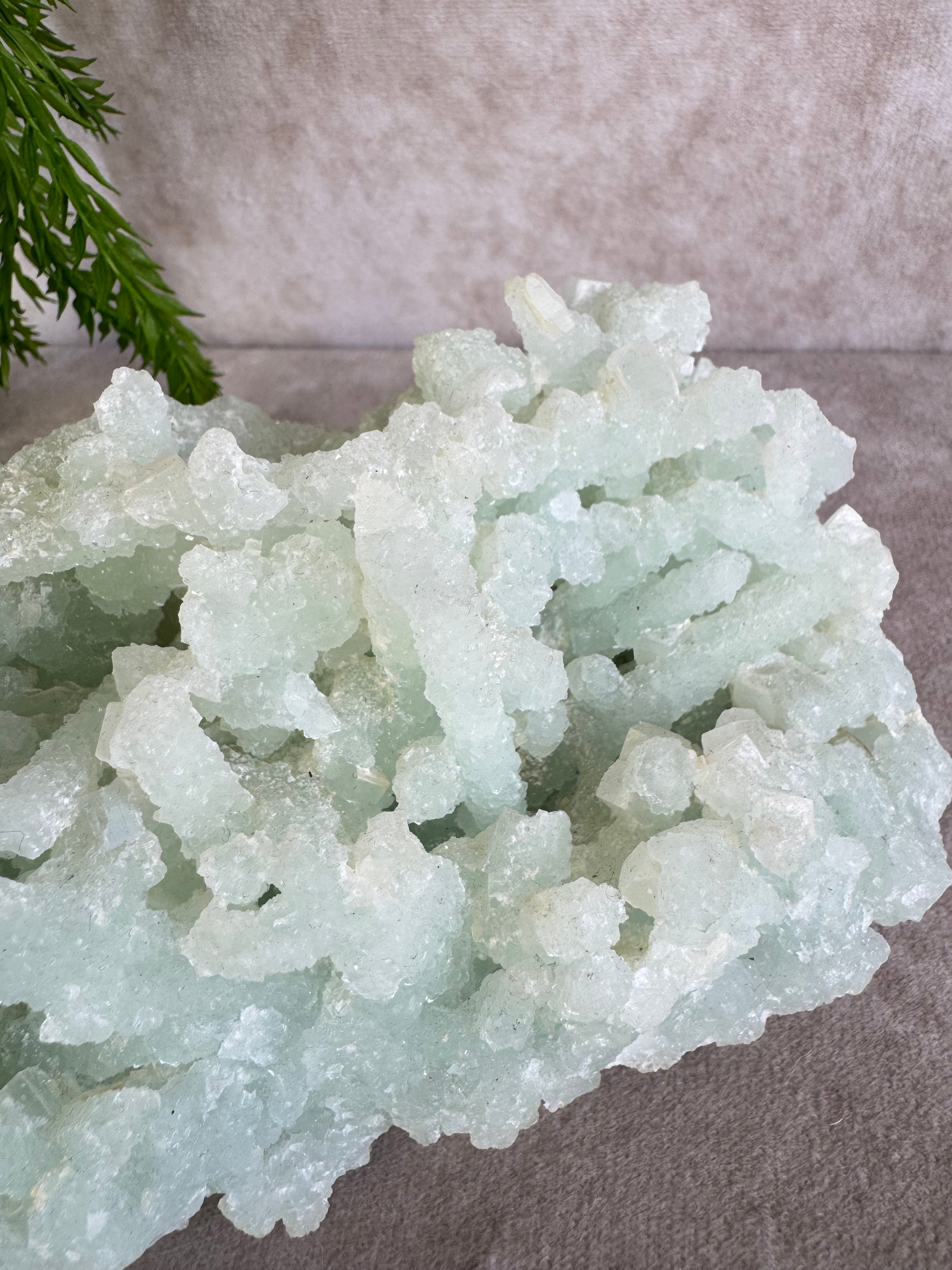 Prehniet cluster #1246